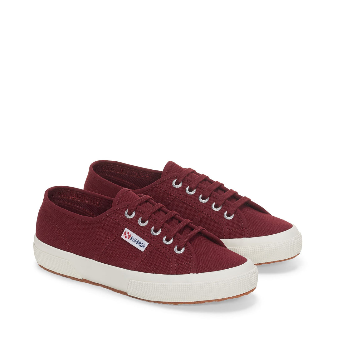 Le Superga Unisex 2750-COTU CLASSIC Sneaker RED BORDEAUX-FAVORIO Dressed Front (jpg Rgb)	