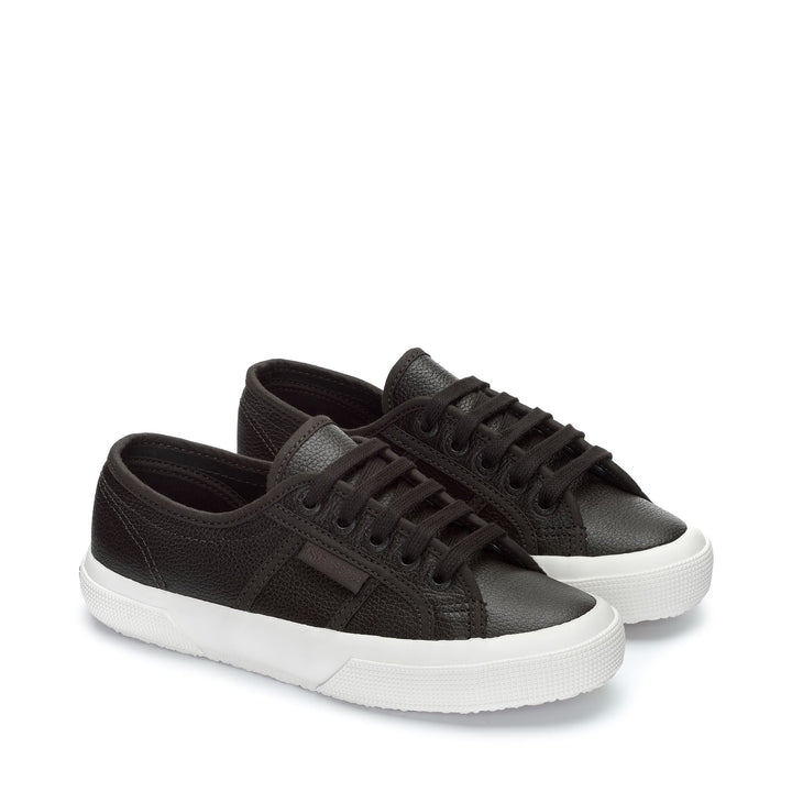 Le Superga Unisex 2750 TUMBLED LEATHER Sneaker BLACK BRISTOL-FAVORIO Dressed Front (jpg Rgb)	