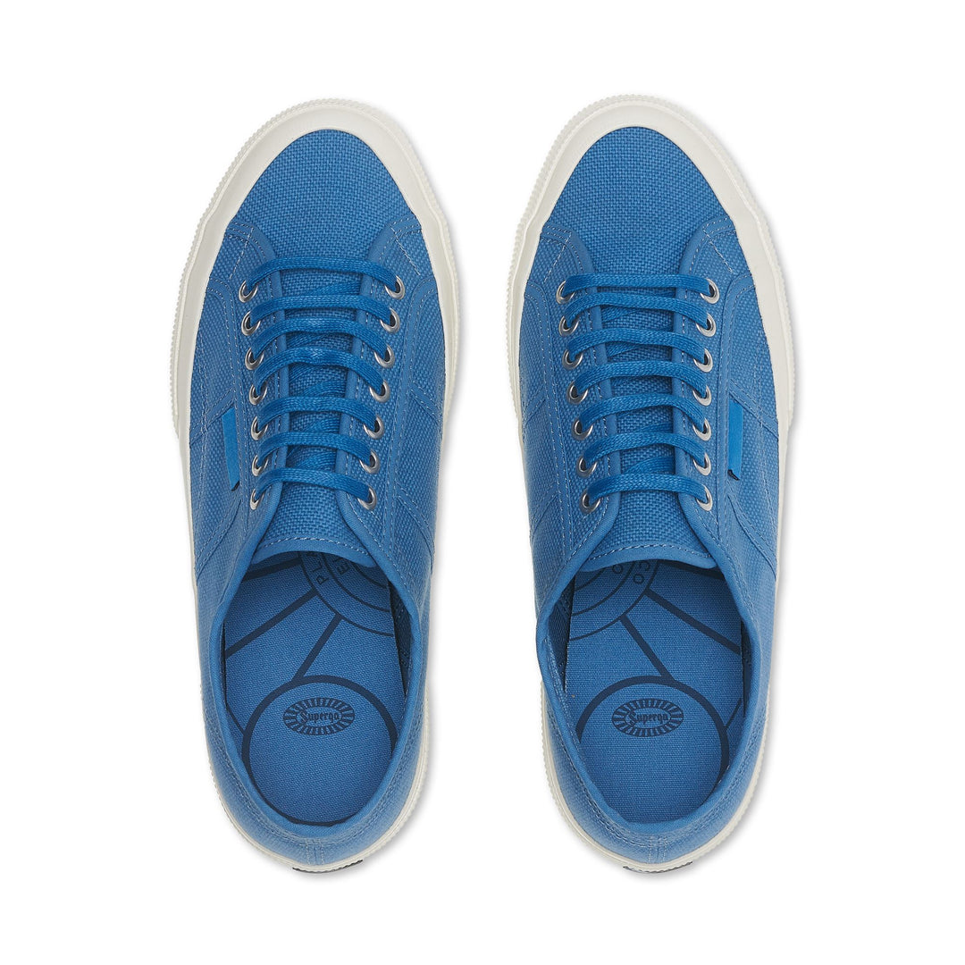 Le Superga Unisex 2750 OG Low Cut BLUE LT CYANEUS-FAVORIO Dressed Back (jpg Rgb)		