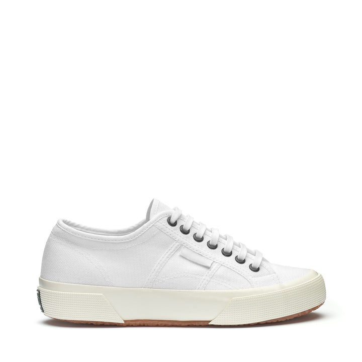 Le Superga Unisex 2750 OG Low Cut WHITE-FWHTAVORIO Photo (jpg Rgb)			