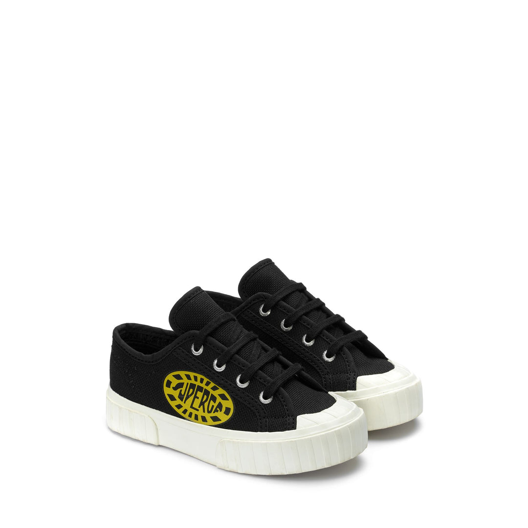 Sneakers Boy 2630 KIDS STRIPE MACRO LOGO Low Cut BLACK Dressed Front (jpg Rgb)	