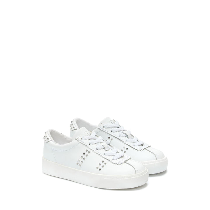 Sneakers Girl 2843 KIDS CLUB S LEATHER STUDS Low Cut WHITE-SILVER Dressed Front (jpg Rgb)	