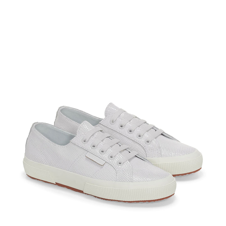 Le Superga Woman 2750 SNAKE LEATHER Low Cut OPTICAL WHITE Dressed Front (jpg Rgb)	