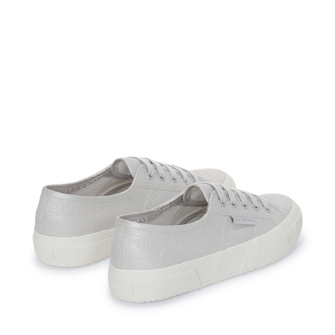 Le Superga Woman 2750 PEARL MATTE CANVAS Sneaker GREY SILVER-FAVORIO Dressed Side (jpg Rgb)		