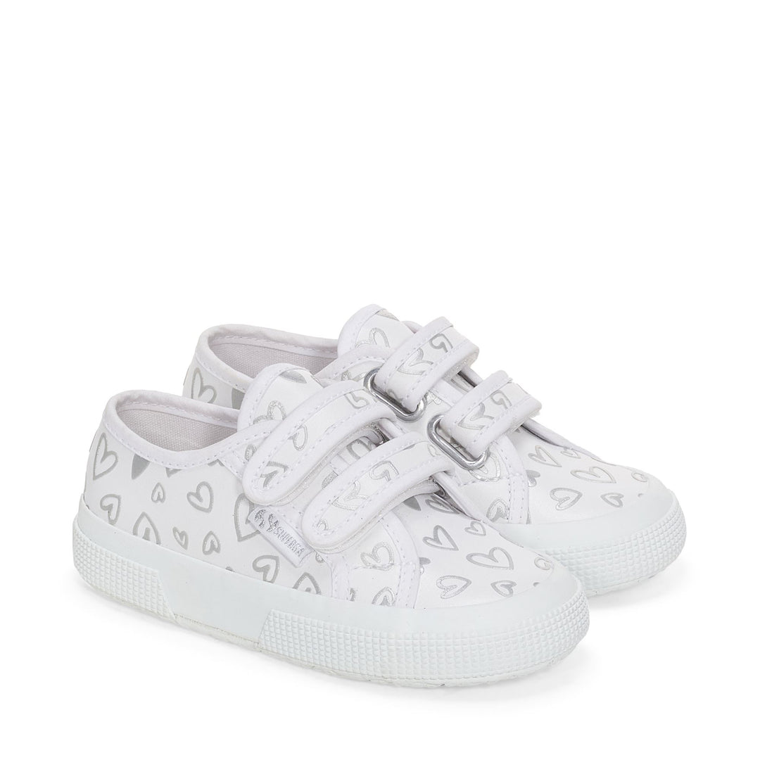 Le Superga Girl 2750 KIDS STRAPS VEGAN MATERIAL CUTE HEARTS PRINT Low Cut WHITE-SILVER HEARTS Dressed Front (jpg Rgb)	